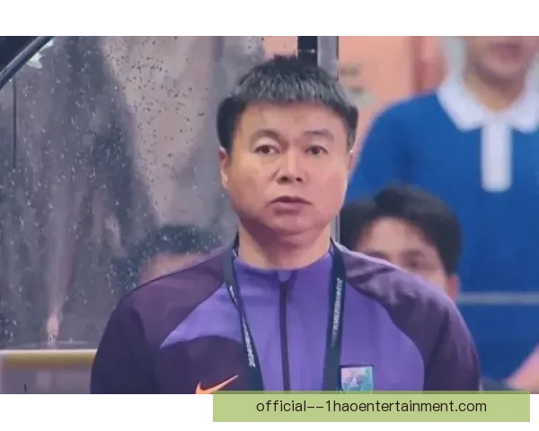于根伟带领天津津门虎凭有限投入稳居中超积分榜中游表现出色 于根伟带领天津津门虎凭有限投入稳居中超积分榜中游表现出色